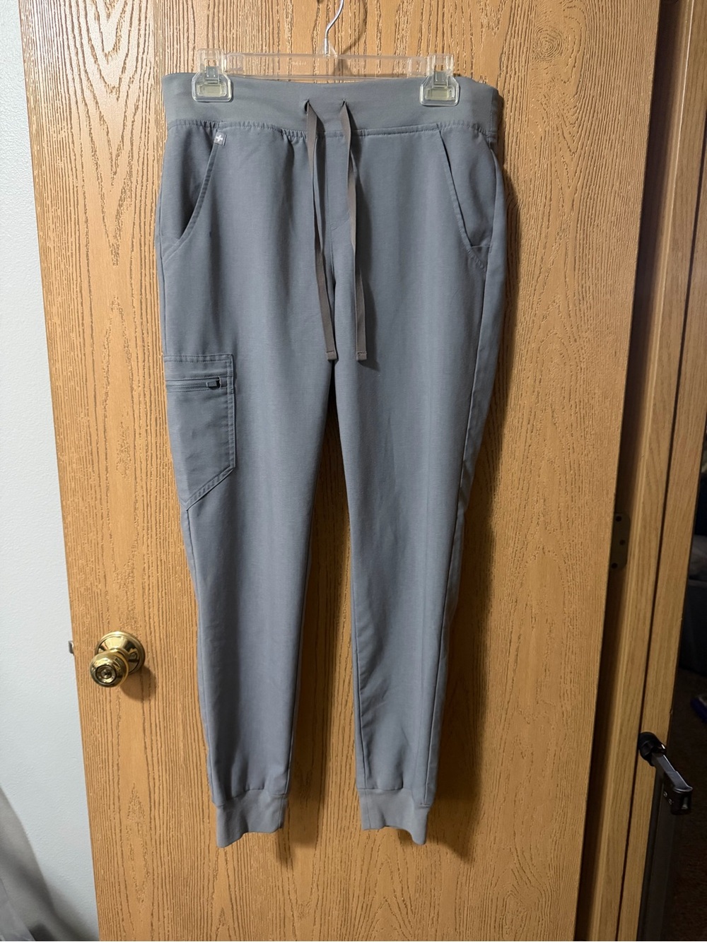 Figs Gray Women's Jogger Track Pants with Cargo Pocket